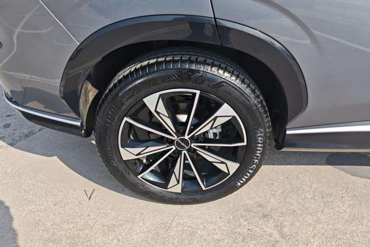 Used Roewe RX5 New Energy 2023 eRX5 Super Hybrid Prestige Edition
