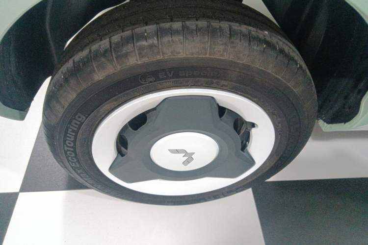 Used Wuling Hongguang MINIEV 2022 Macaron Premium Model – Lithium Iron Phosphate