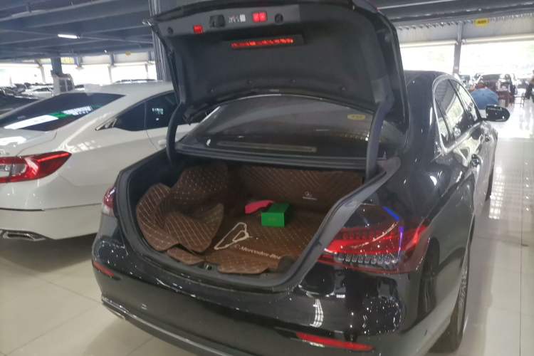 Used Mercedes-Benz E-Class 2023 Updated E 300 L Luxury Edition
