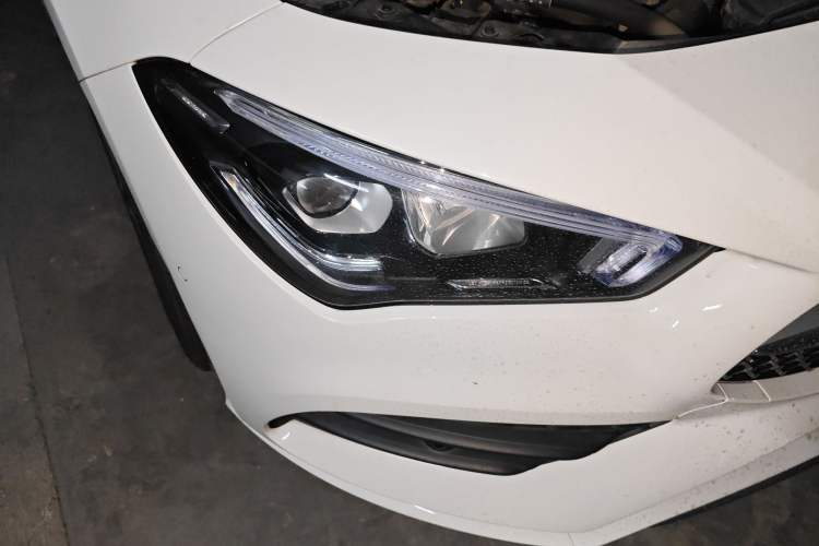 Used Mercedes-Benz CLA 2022 CLA 200 Shooting Brake Right Front Headlight