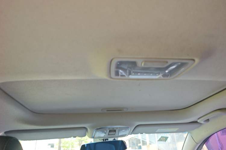 Used Hyundai Tucson 2015 2.0L Automatic Two-Wheel Drive Smart Version
