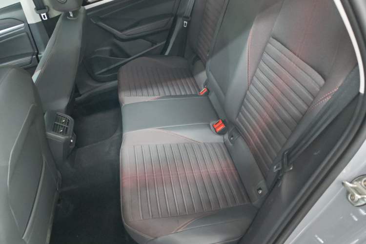 Used Volkswagen Lavida 2023 280TSI DSG Starry Sky Deluxe Edition Left Rear Seat