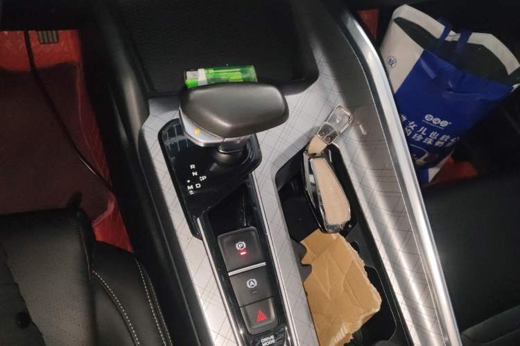 Used Geely Auto Preface 2021 2.0TD Luxury Version Gear Lever