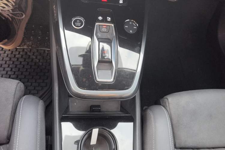 Used Audi Q4 e-tron 2022 50 e-tron quattro Creation Edition
