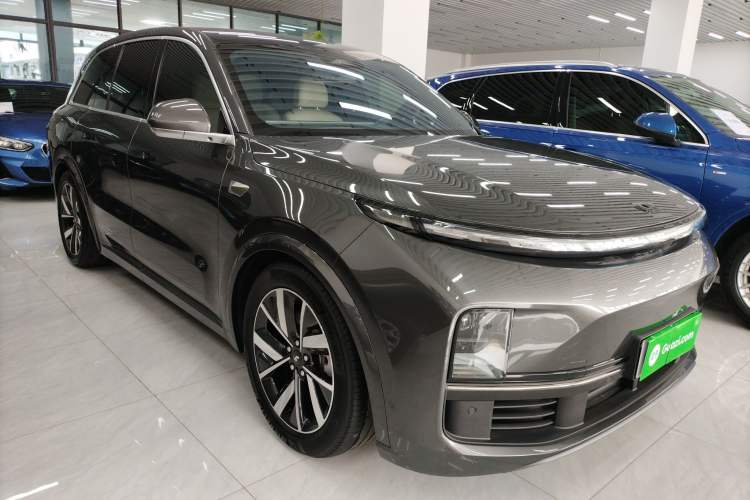 Used Li Auto L8 2023 Pro Model
