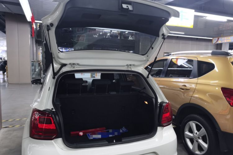 Used Volkswagen Polo 2016 1.4L Automatic Trendy Model
