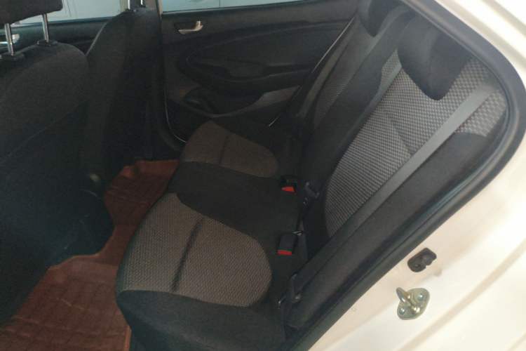 Used Hyundai Verna (older generation) 2017 1.4L Automatic YueXiang Edition China V-standard
