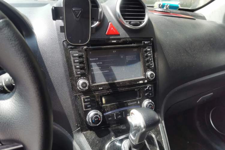 Used Haval H6 2016 Upgraded Model 1.5T Automatic Two-Wheel Drive Elite Version
