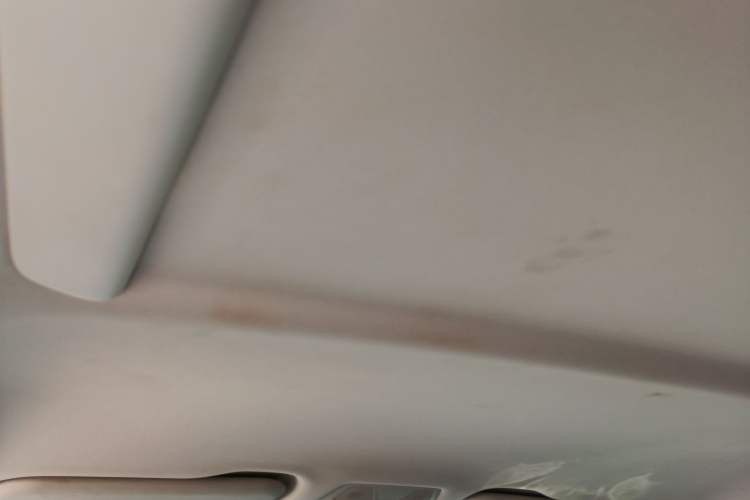 Used Hongqi E-QM5 2022 431 km Charge & Enjoy Edition
