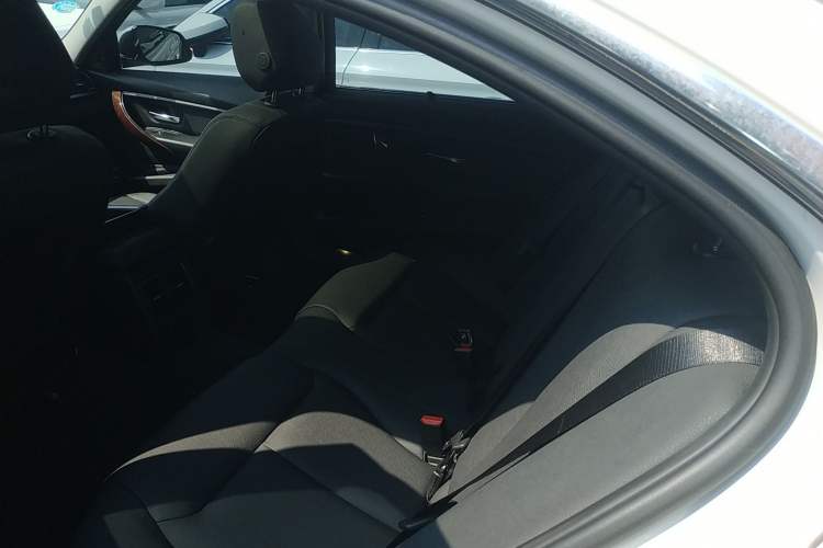 Used BMW 3 Series 2016 320Li Fashion Model
