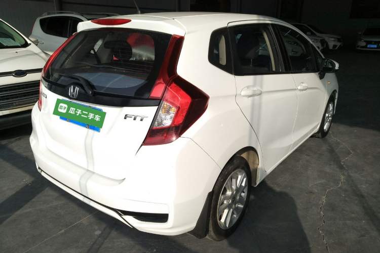 Used Honda Fit 2018 1.5L CVT Comfort Sunroof Version
