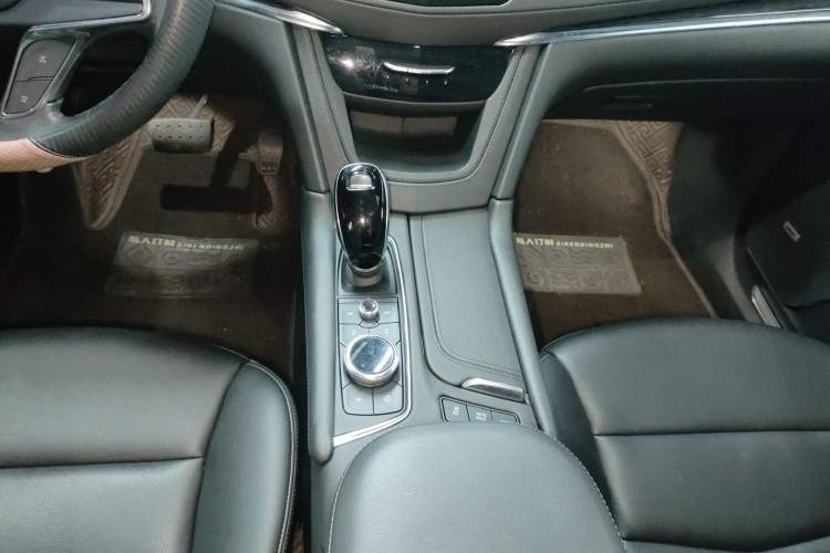 Used Cadillac XT5 2021 2.0T Two-Wheel Drive Luxury Version
