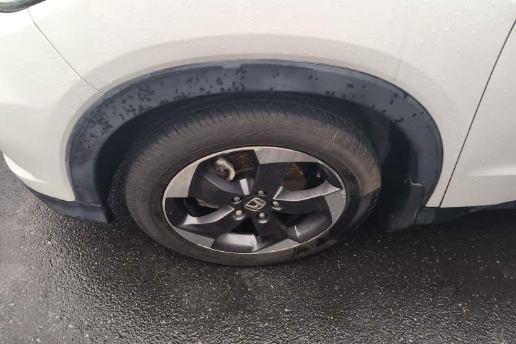 Used Honda Vezel 2015 1.8L CVT 2WD Luxury Model