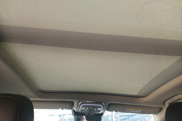 Used BYD Tang New Energy 2018 DM 2.0T All-Wheel Drive Smart Connectivity Luxury Model 7 Seats China V Emission Standard Headliner