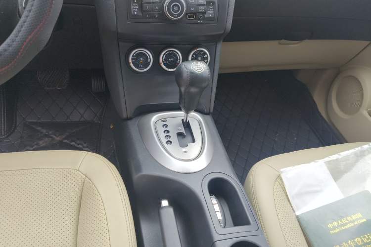 Used Nissan Qashqai 2012 2.0 XV LE CVT 2WD Gear Lever