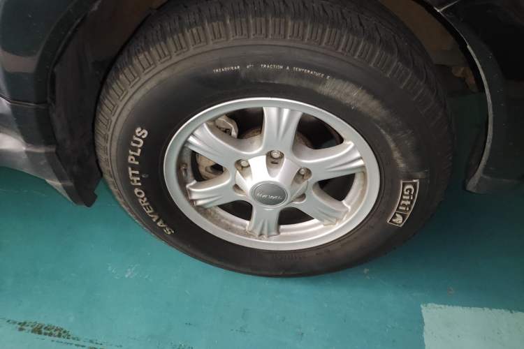 Used Haval H5 Classic 2015 2.0T Manual 4x4 Elite Edition Right Front Wheel Hub