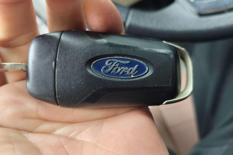 Used Ford Escort 2015 1.5L Manual Comfort Model