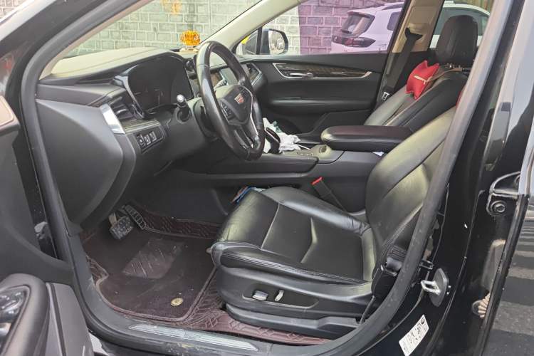 Used Cadillac XT5 2016 25T Luxury Model