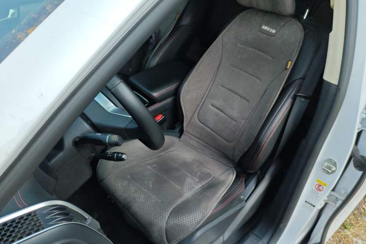 Used BYD Tang New Energy 2018 DM 2.0T All-Wheel Drive Smart Connect Advanced Model 7 Seats China V Emission Standard Left Front Seat