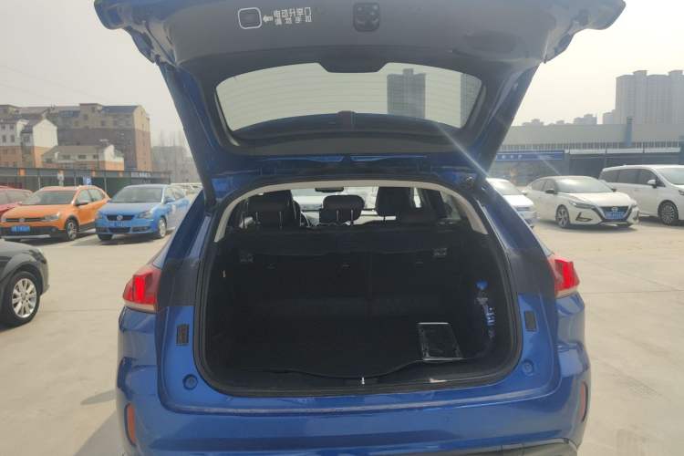 Used Wey VV5 2017 2.0T Ultra-Luxury Version
