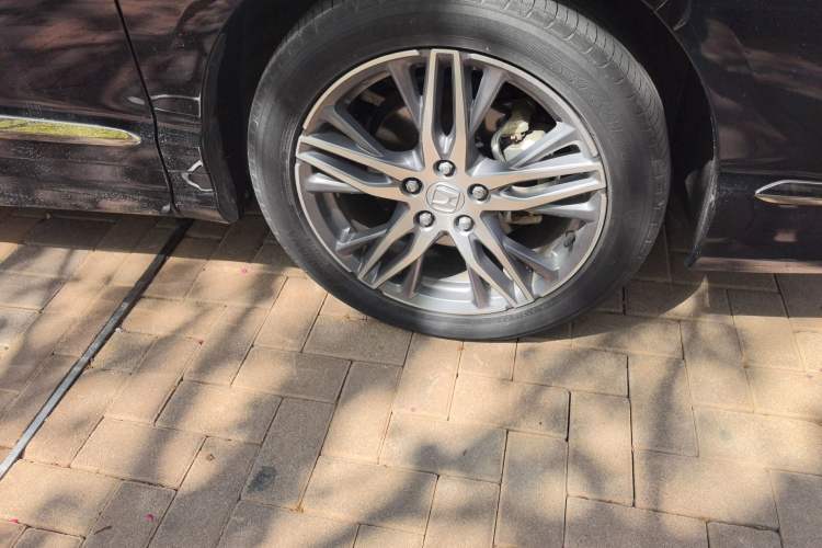 Used Honda Elysion 2019 2.0L Hybrid Luxury Edition Right Front Wheel Hub