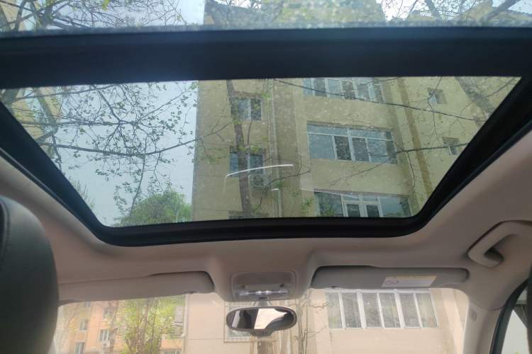 Used Audi Q3 2013 35 TFSI Comfort Model Headliner