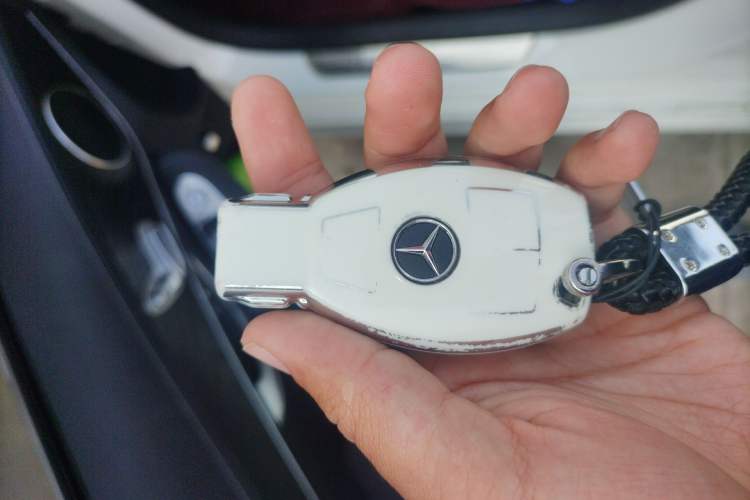 Used Mercedes-Benz C-Class 2017 Restyled C 180 L Fashion Edition Sport Version Vehicle Key