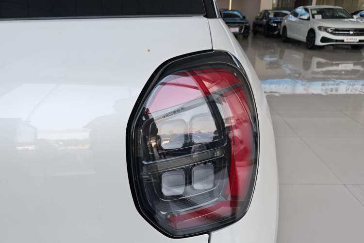 Used AION UT 2025 330 Starlight Edition
