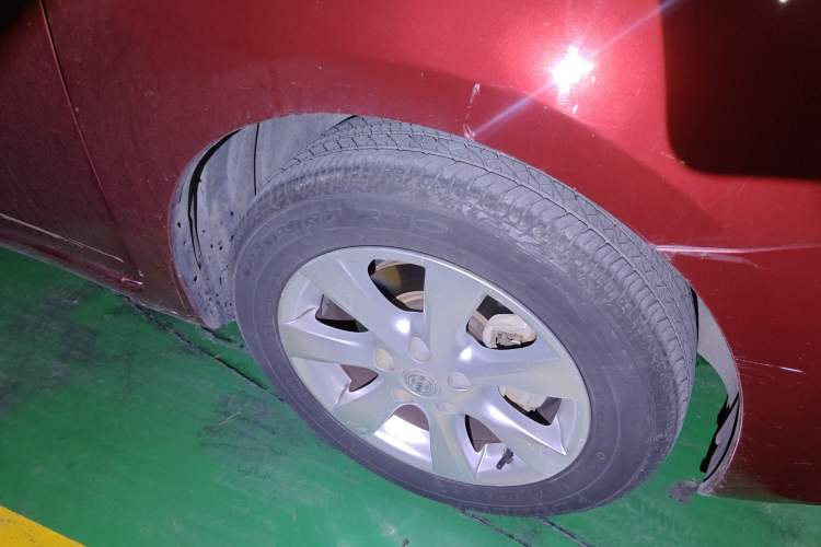 Used Nissan Tiida 2014 1.6L CVT Cool Cafe Edition