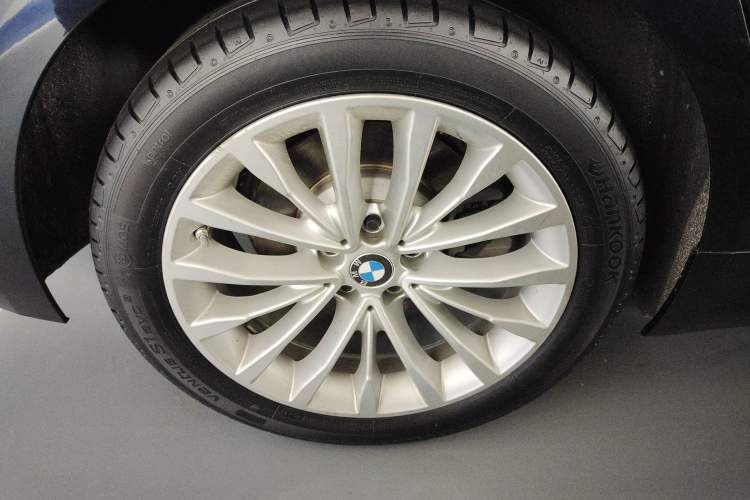 Used BMW 5 Series 2021 Updated Version 525Li Luxury Package