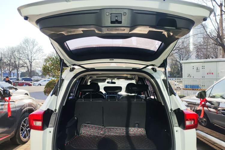 Used Haval M6 2019 1.5T DCT Two-Wheel Drive Elite Version China VI Standard
