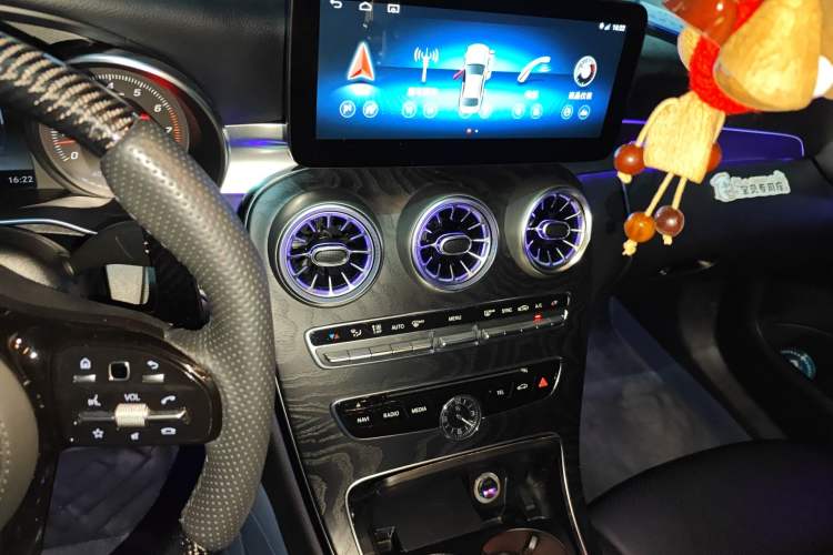 Used Mercedes-Benz C-Class 2017 Facelift C 180 Estate
