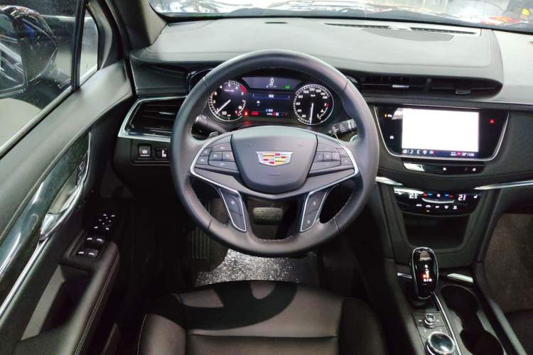 Used Cadillac XT5 2021 28T Four-Wheel Drive Luxury Version
