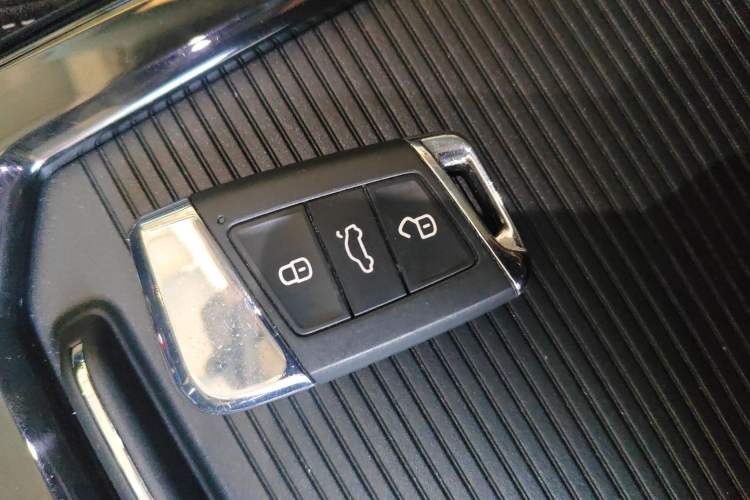 Used Volkswagen Passat 2022 330TSI Elite Edition
