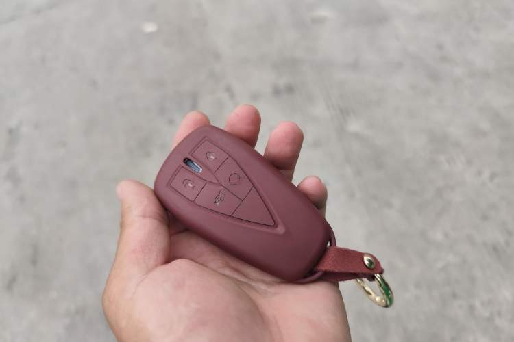 Used CHANGAN CS75 PLUS 2025 4th Generation 1.5T New Blue Whale Smart Luxury Edition
