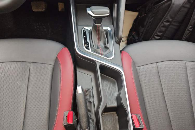 Used Geely Auto Vision X3 2021 PRO 1.5L CVT Deluxe Model
