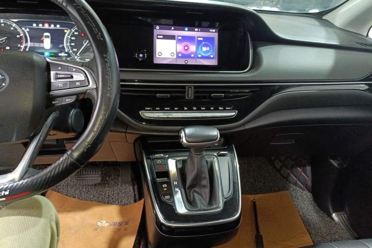 Used GAC Trumpchi M6 2021 270T DCT Luxury Edition (7-seater)