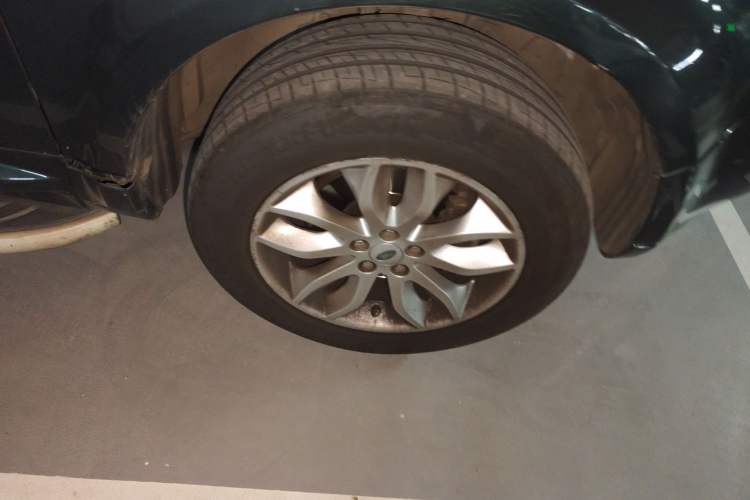 Used Land Rover Freelander 2 2011 3.2L i6 HSE Gasoline Edition