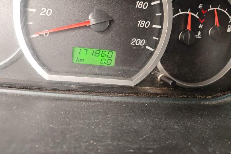 Used Wuling Hongguang 2010 1.2L Standard Version China IV Odometer Close Up