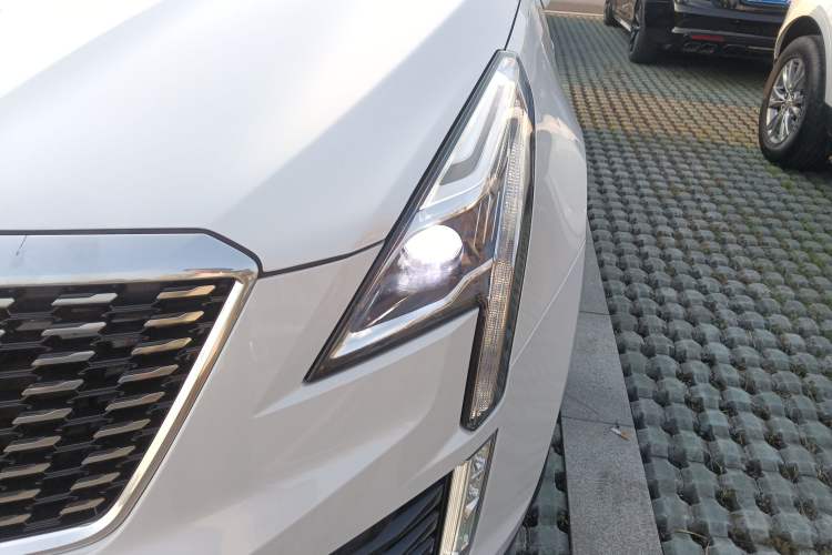 Used Cadillac XT5 2022 2.0T Four-Wheel Drive Luxury Version