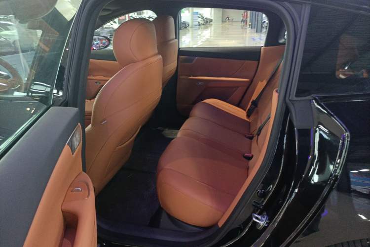 Used Dongfeng eπ eπ007 2025 Model Pure-Electric 550 Executive Edition