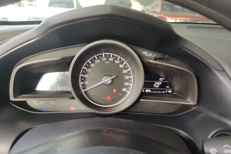 Used Mazda CX-4 2021 2.0L Automatic Two-Wheel Drive Blue Sky Dynamic Edition
