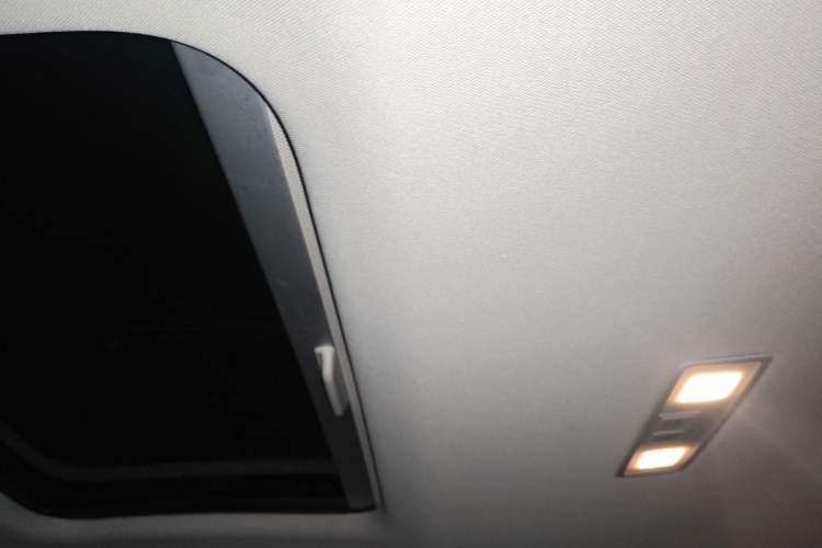 Used Volkswagen Golf 2017 230TSI Automatic Comfort Edition – Celebrating Milestone of One Million Units
