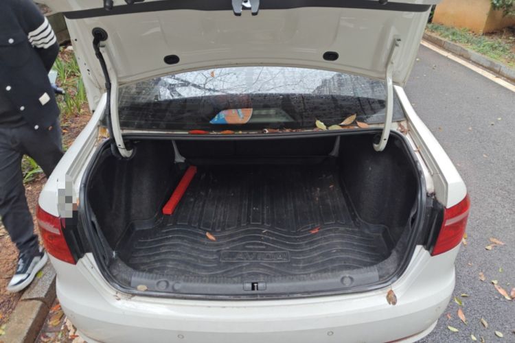 Used Volkswagen Lavida 2013 1.6L Manual Comfort Edition
