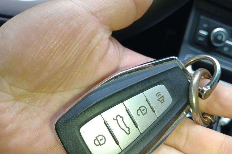 Used Geely Auto Emgrand 2019 Leading Edition 1.5L CVT Luxury Model China VI Standard