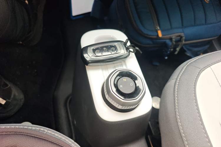 Used Geely Galaxy Panda 2025 210km Panda Kart Gear Lever