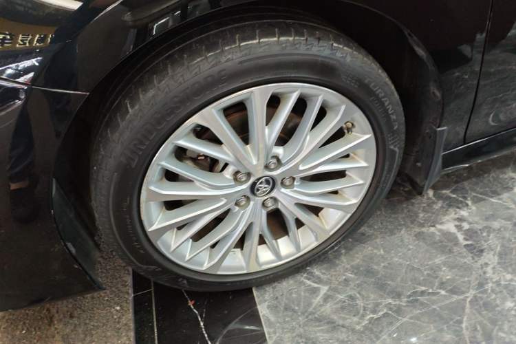 Used Toyota Camry 2019 Revised Version 2.5G Luxury Edition Left Front Wheel Hub