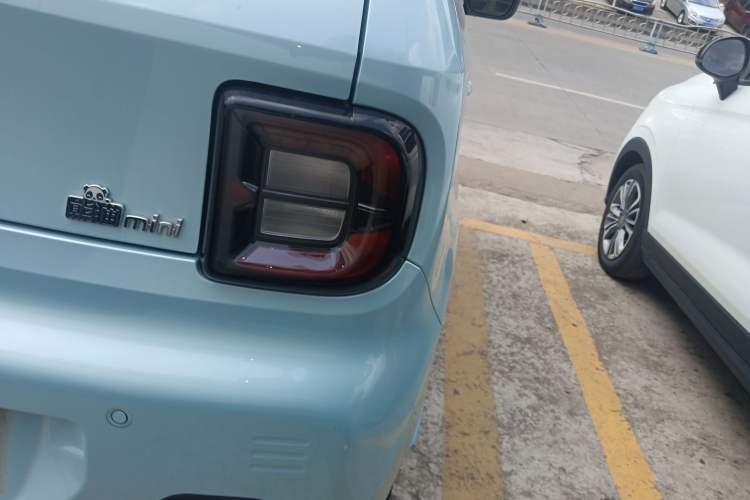 Used Geely Galaxy Panda 2023 Panda Mini 200km Endurance Bear