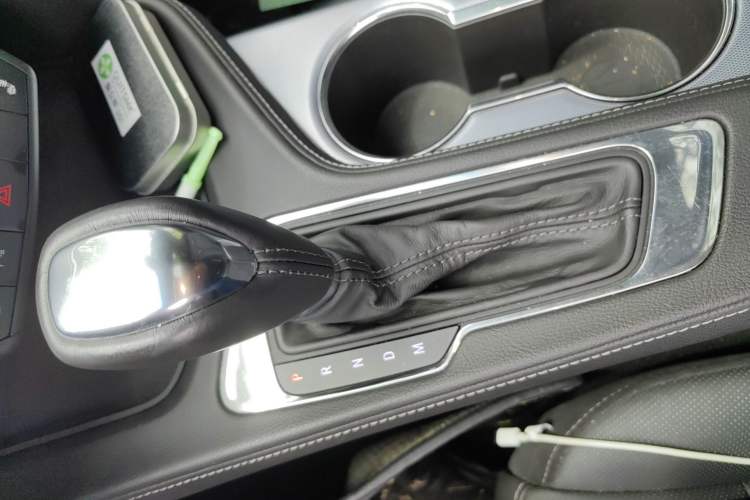 Used Cadillac CT4 2021 28T Luxury Model Gear Lever