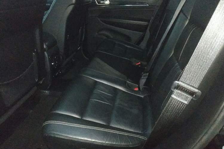 Used Jeep Grand Cherokee 2015 3.0L Comfort Navigation Edition
